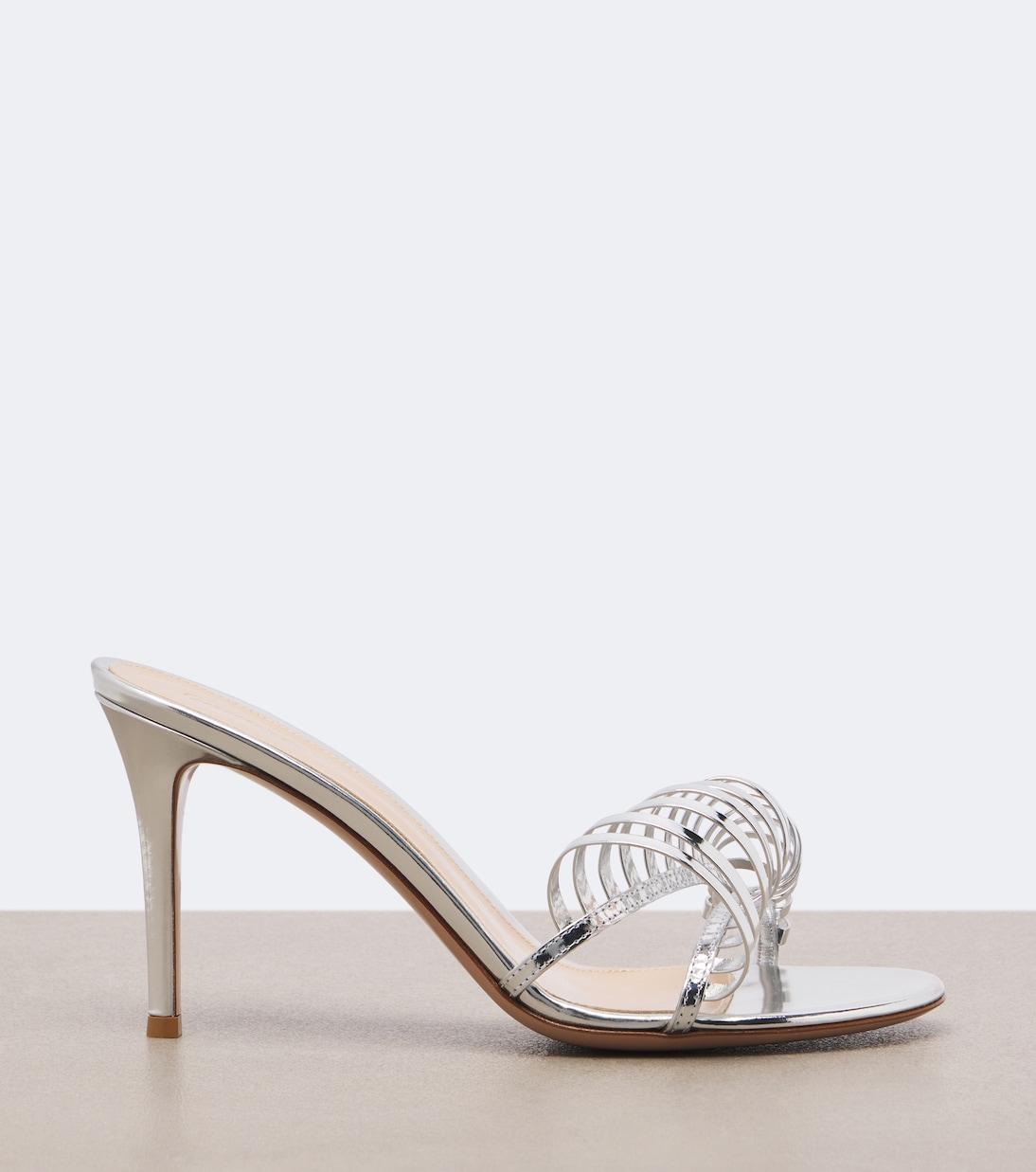 Picture 5 out of 6