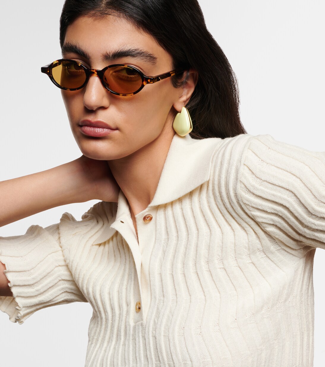Classic oval sunglasses | Bottega Veneta