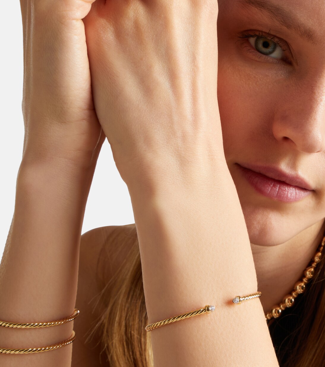 Bracciale Cablespira® Flex Micro in oro 18kt (750/1000) con diamanti | David Yurman