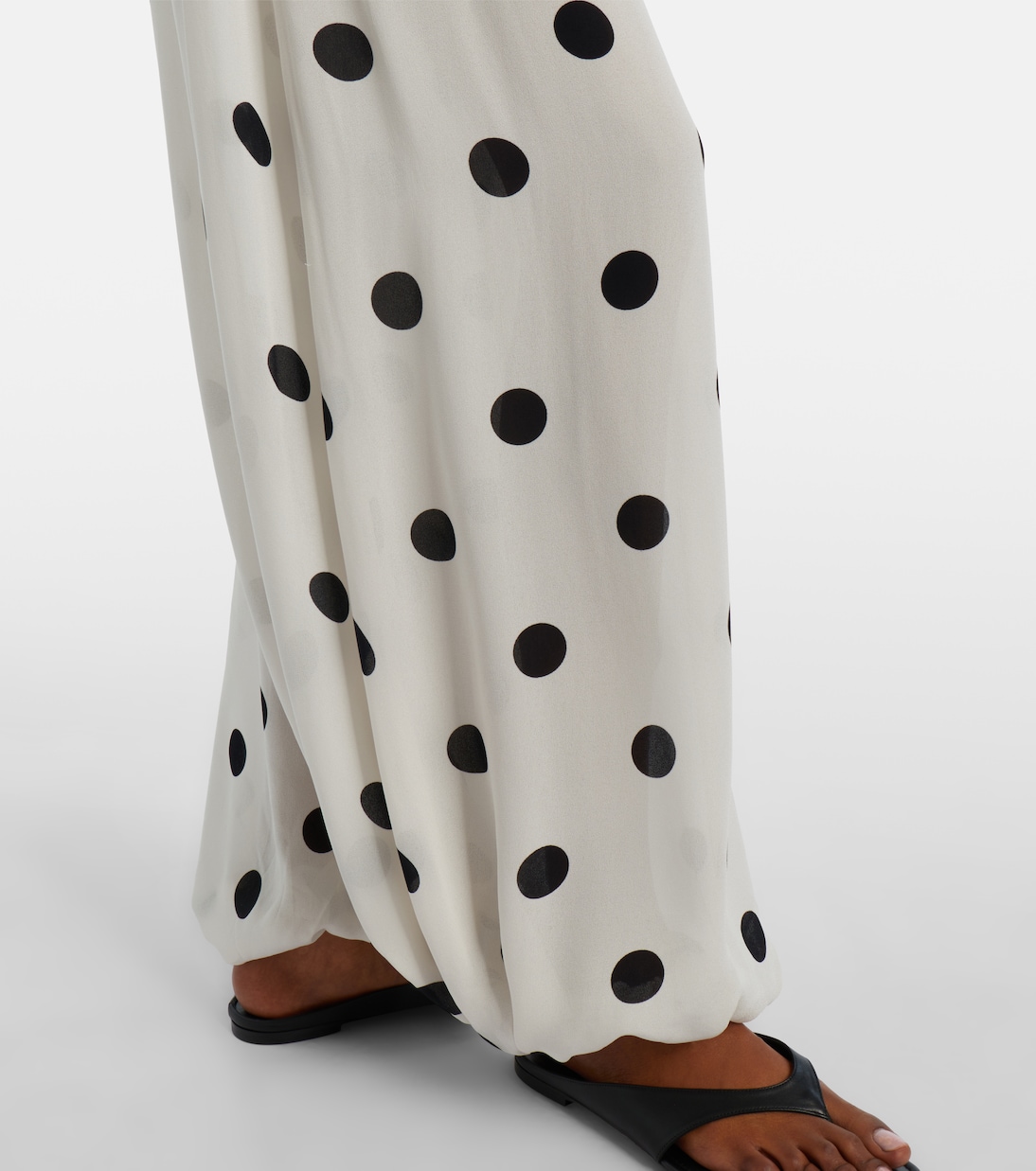 Ballonhose | Adriana Degreas