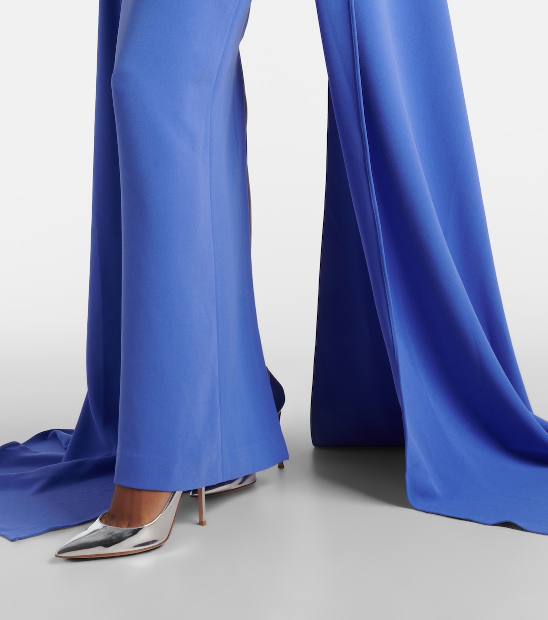 Robe longue Morgan en crêpe | Solace London