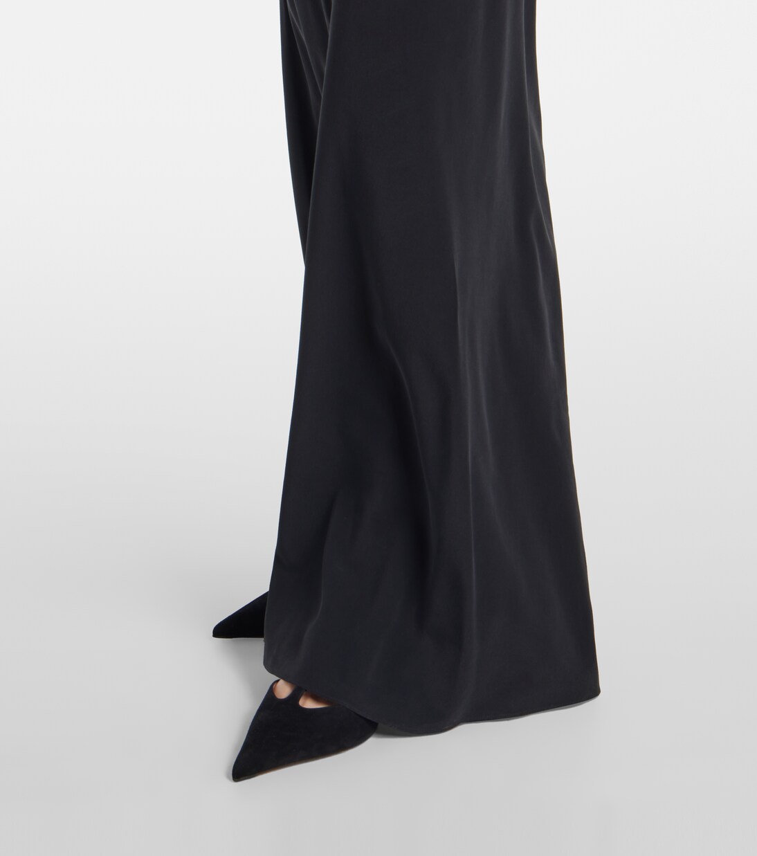 Lace-trimmed silk gown | Ferragamo