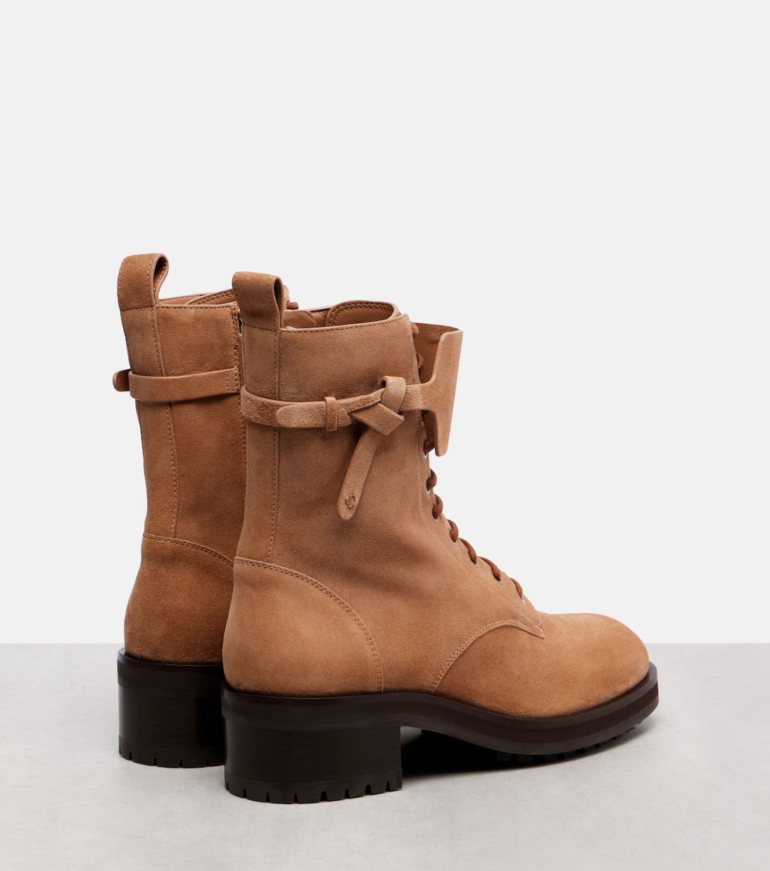 Schnürstiefel Rosabel aus Veloursleder | Jimmy Choo