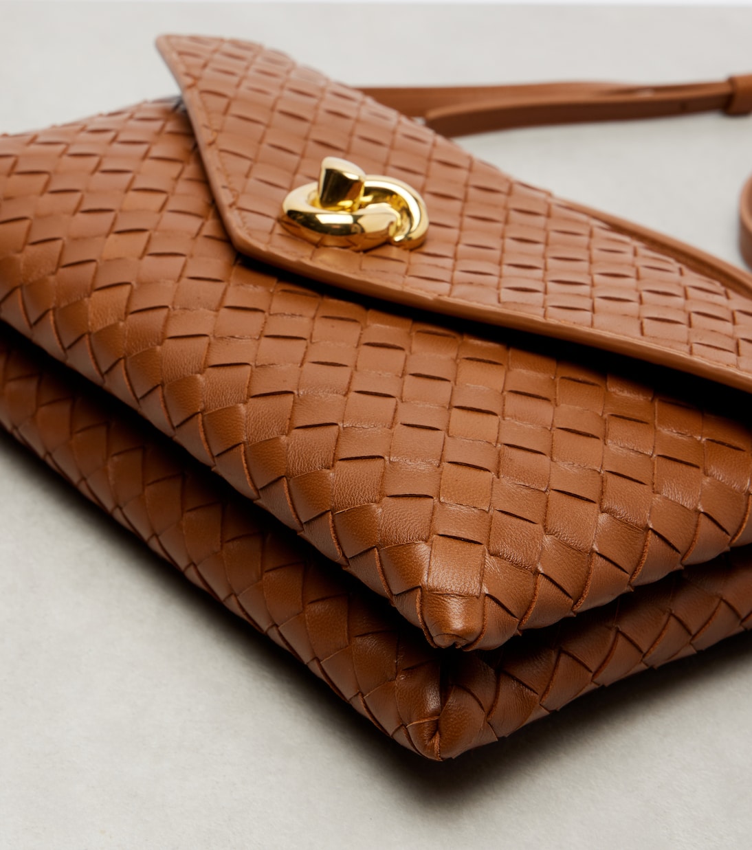 Knot Lock leather top-handle bag | Bottega Veneta