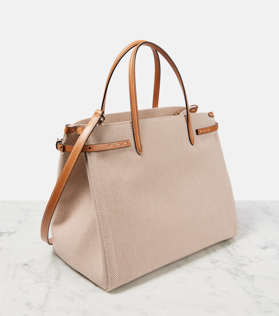 VLogo Large leather-trimmed shoulder bag | Valentino Garavani