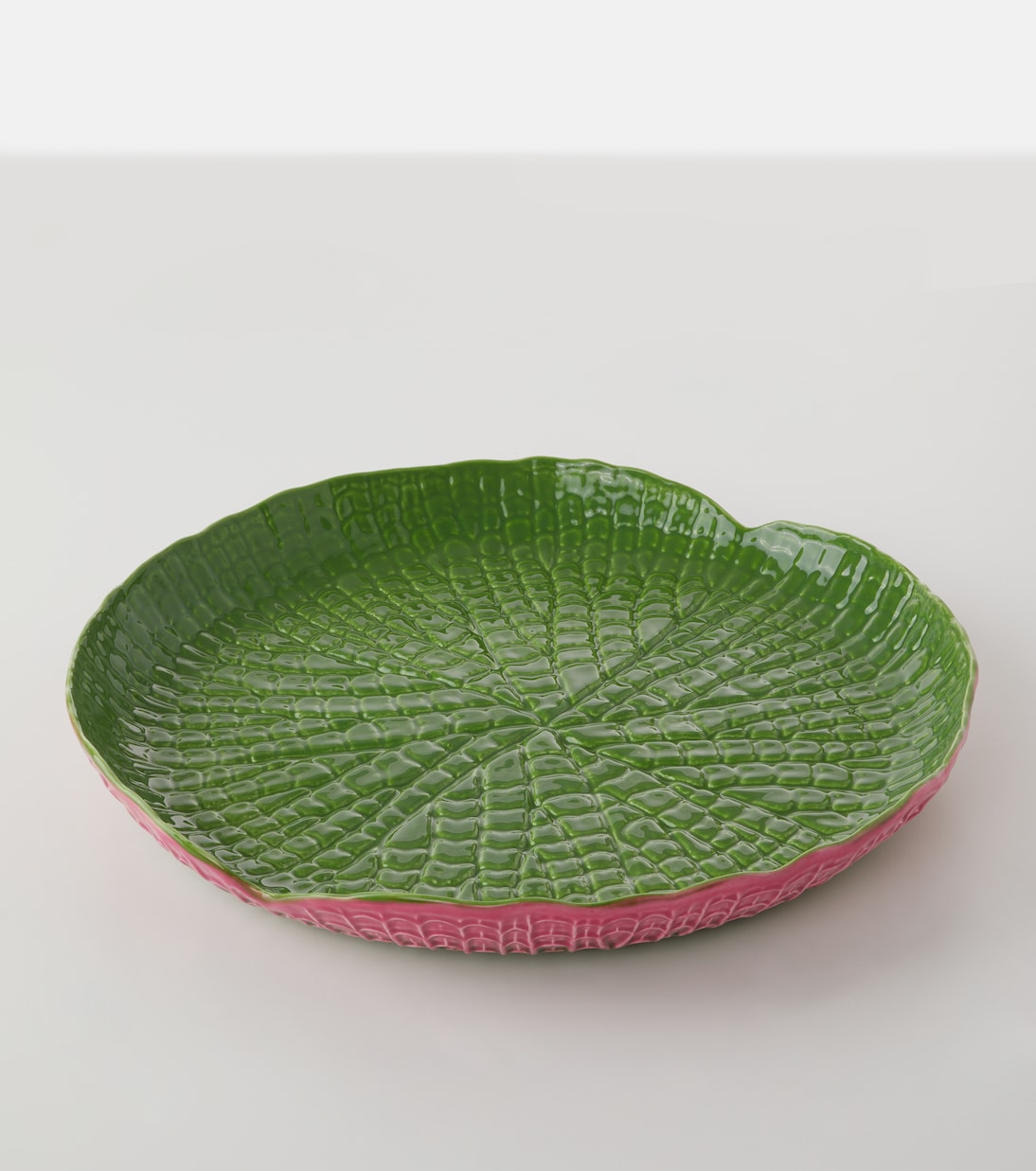 Amazónia earthenware platter | Bordallo Pinheiro