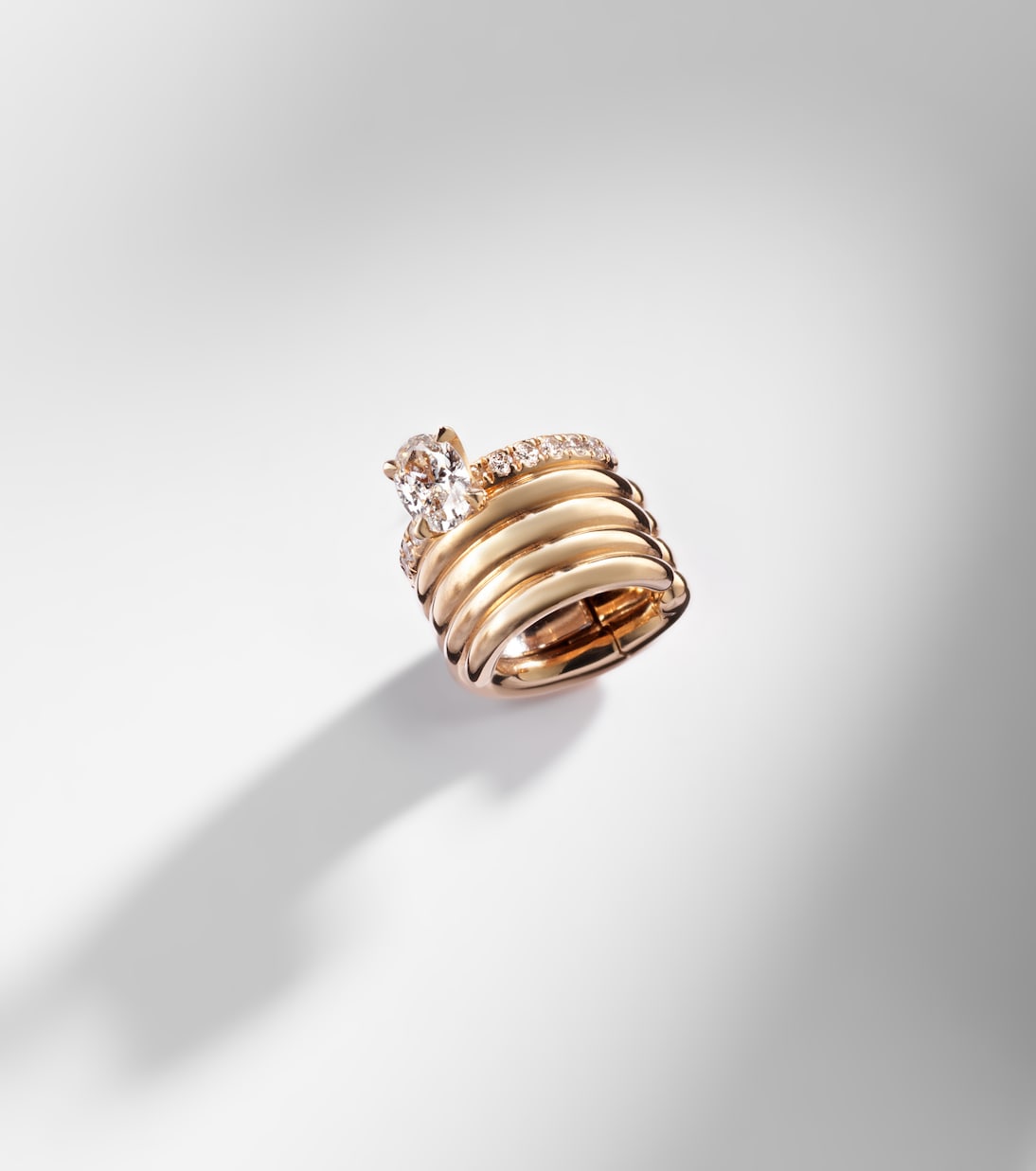Blast 18kt rose-gold ear cuff with diamonds | Repossi