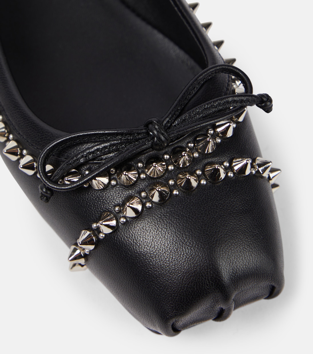 Mamadrague Spikes embellished leather ballet flats | Christian Louboutin