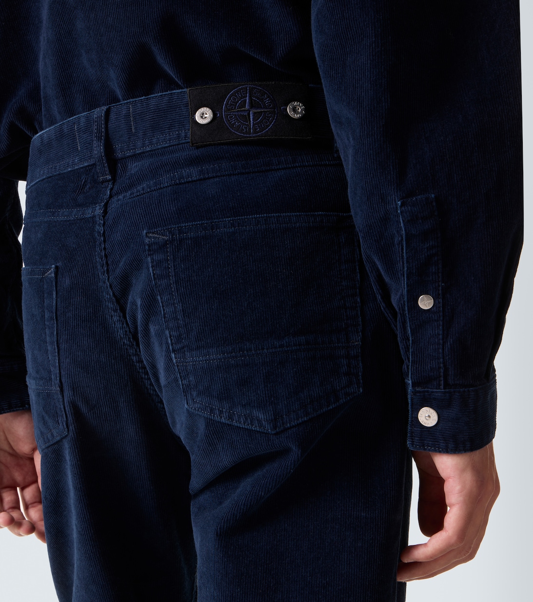 Schmale Mid-Rise Hose aus Cord | Stone Island