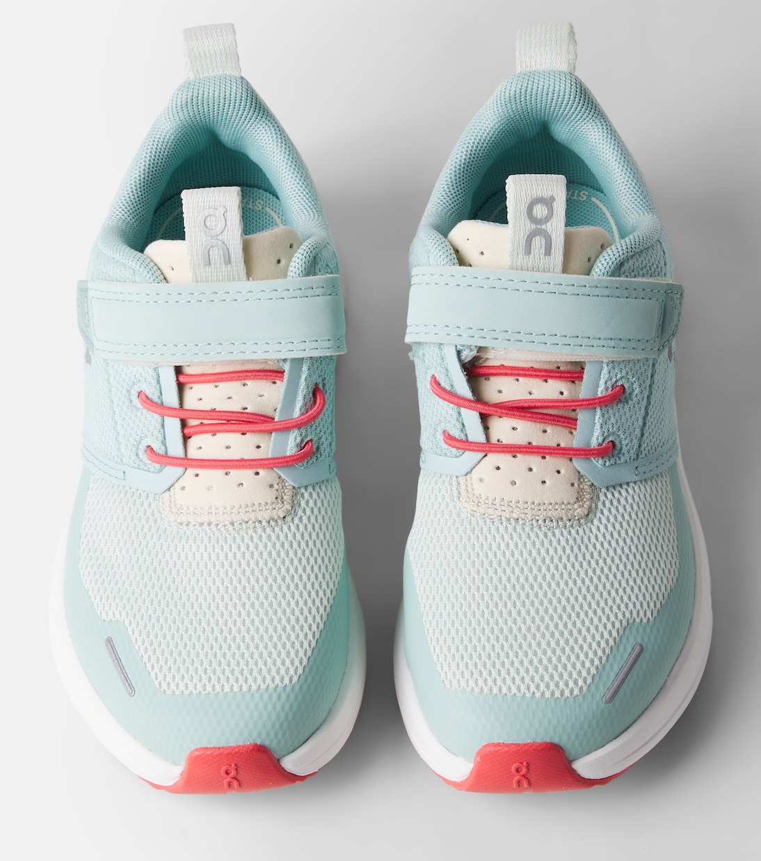 Cloud Play running shoes | On Kids