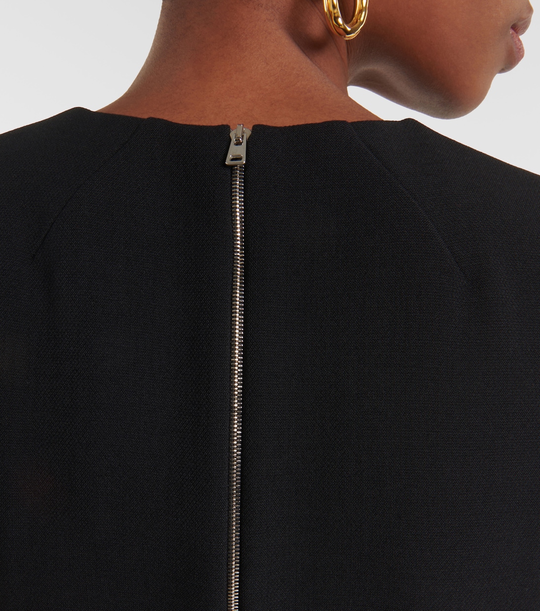 Vestido midi Fitted T-Shirt de crepé | Victoria Beckham