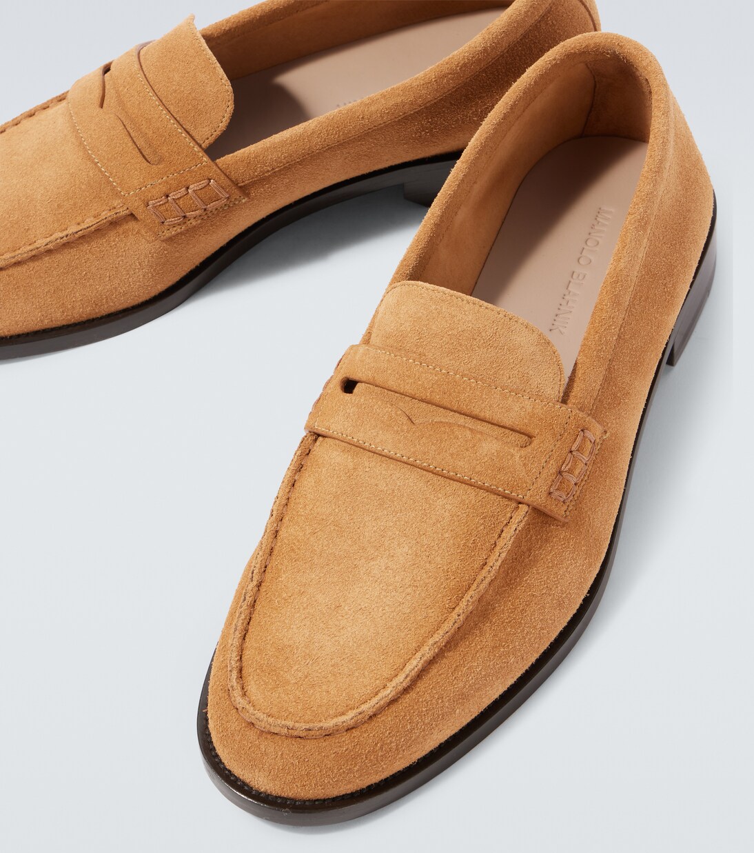 Mocassini Perry in suede | Manolo Blahnik