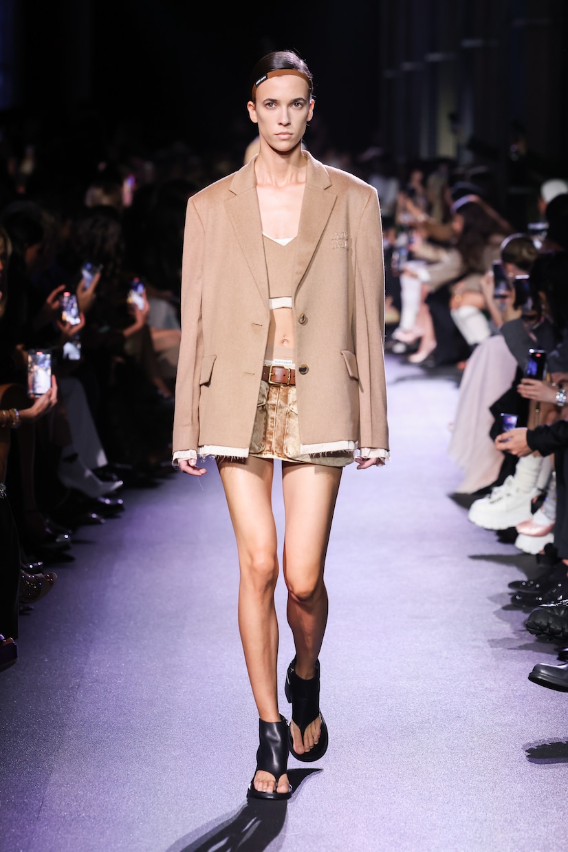 Low-rise denim miniskirt | Miu Miu