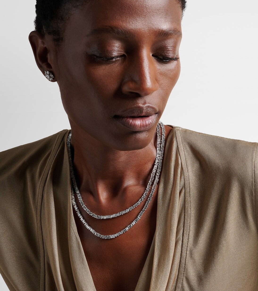 Classic 18kt white gold with diamonds | Suzanne Kalan