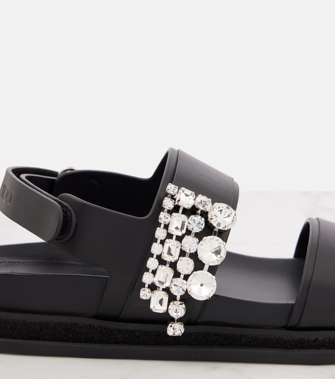 Sandalen Verity aus Leder mit Kristallen | Jimmy Choo
