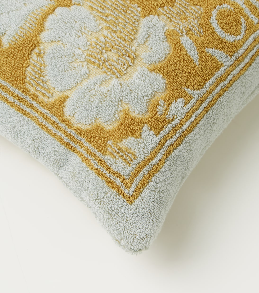 Chloé Plage floral cotton terry beach pillow | Chloé