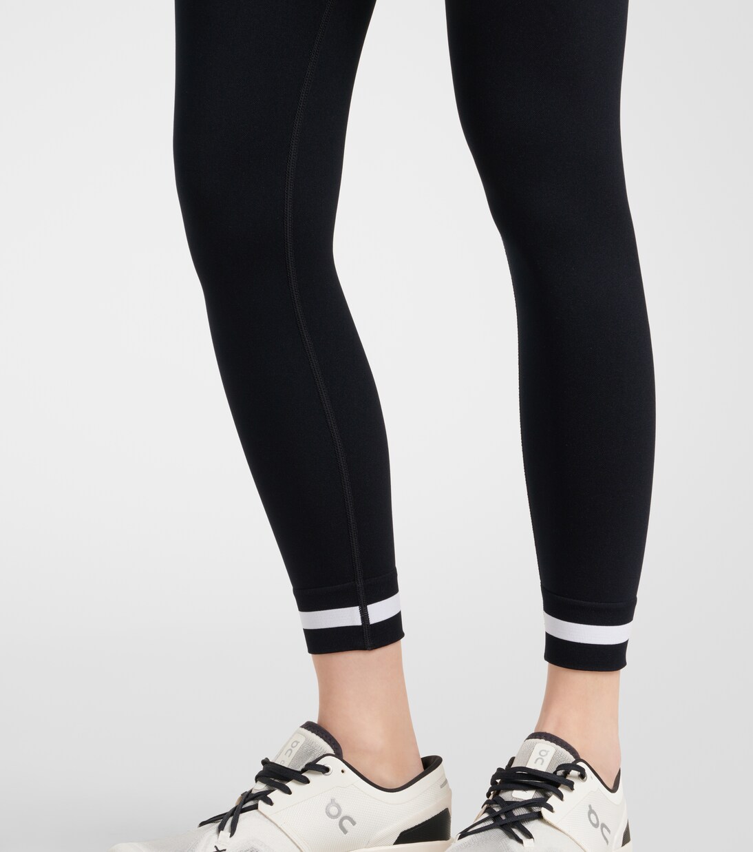 طماق Form Seamless 25In | The Upside