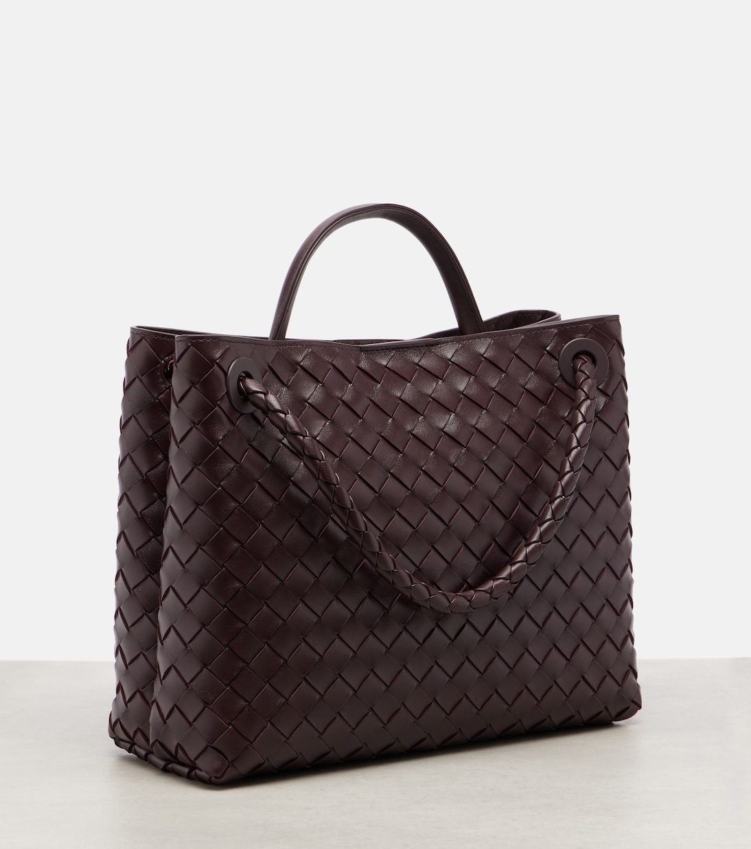 Andiamo Intrecciato Medium leather tote bag | Bottega Veneta