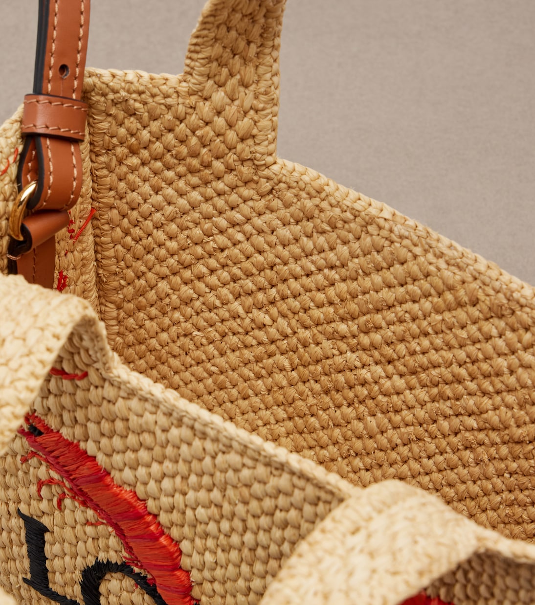 Paula's Ibiza Tote Bag Font Mini aus Raffiabast | Loewe
