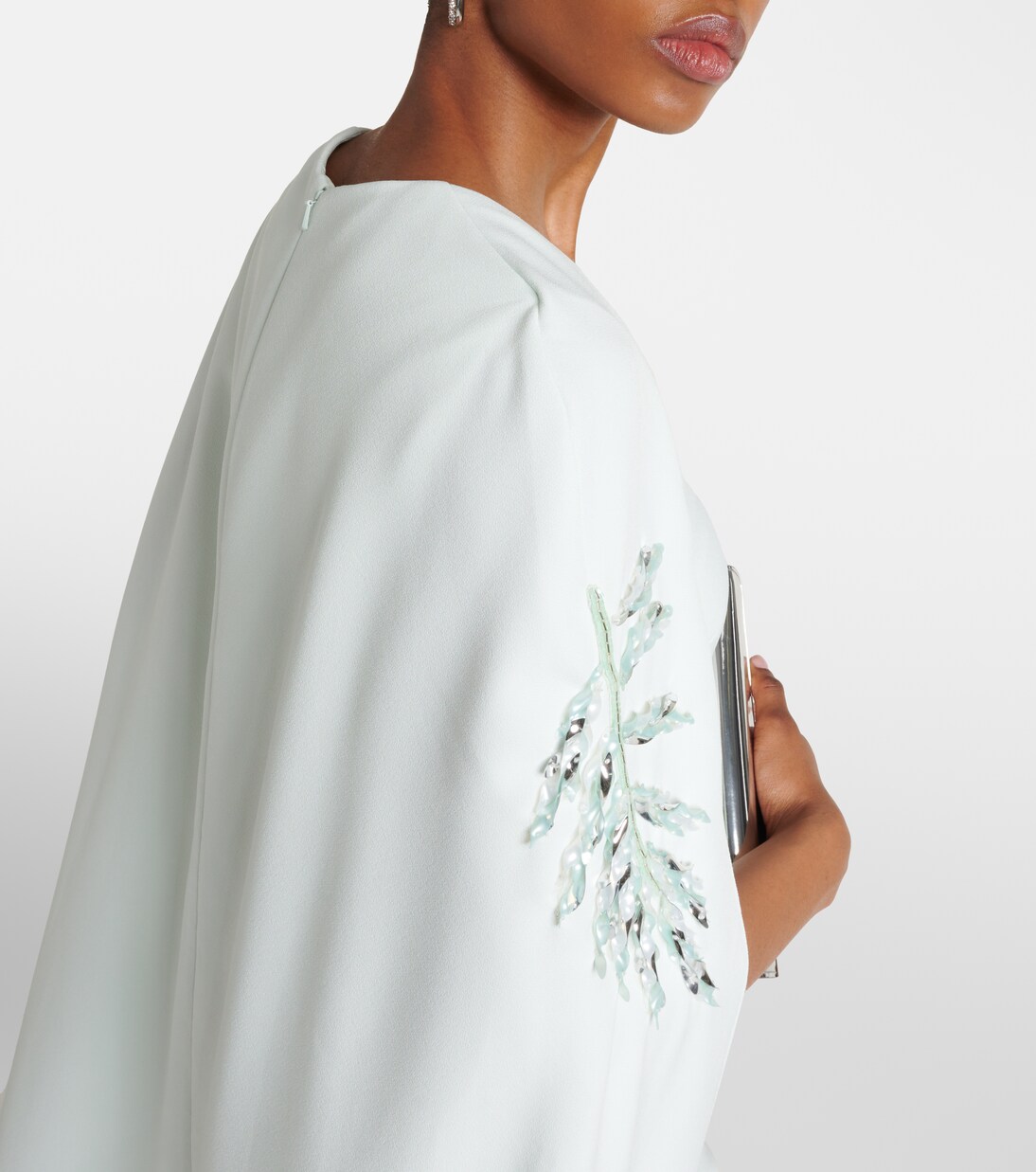Robe longue Mattia en crêpe à ornements | Safiyaa
