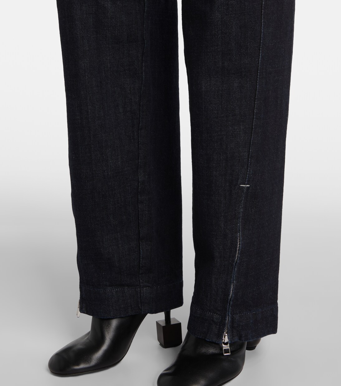 High-Rise Barrel Jeans De-Nîmes | Jacquemus