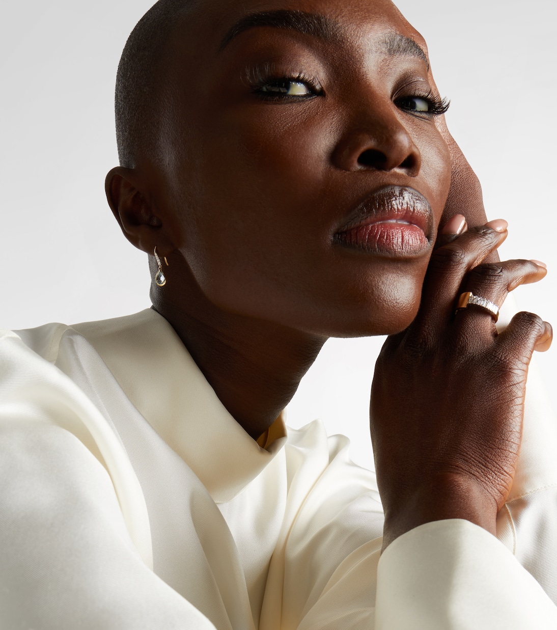 Boucles d’oreilles en or 14 ct (585/1000), topaze et diamants | Mateo