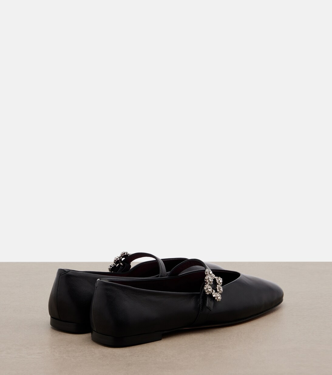 Roundy Toe embellished leather ballet flats | Roger Vivier