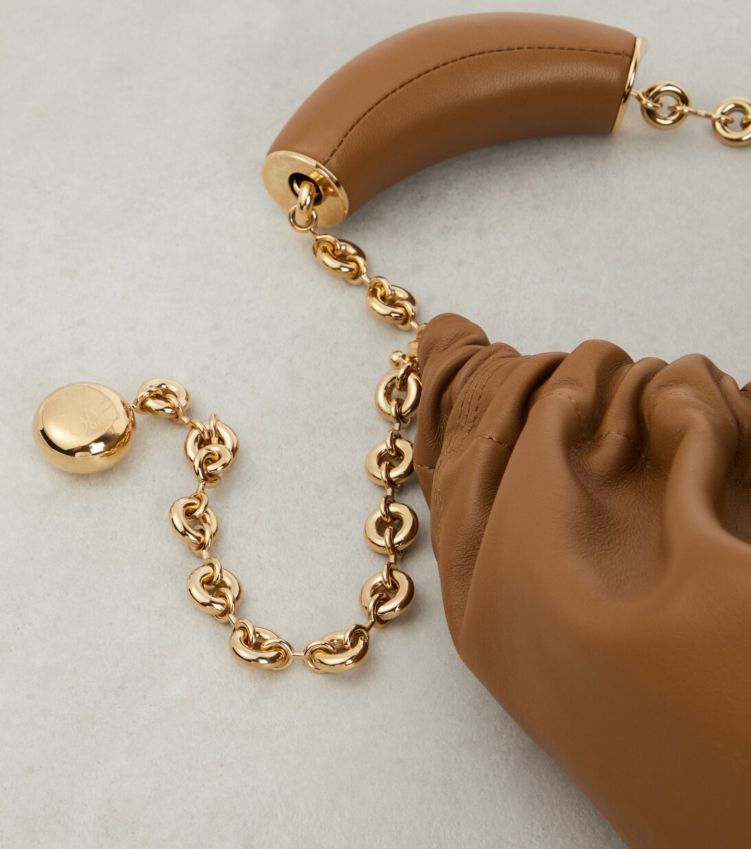 Borsa a spalla Squeeze Small in pelle | Loewe