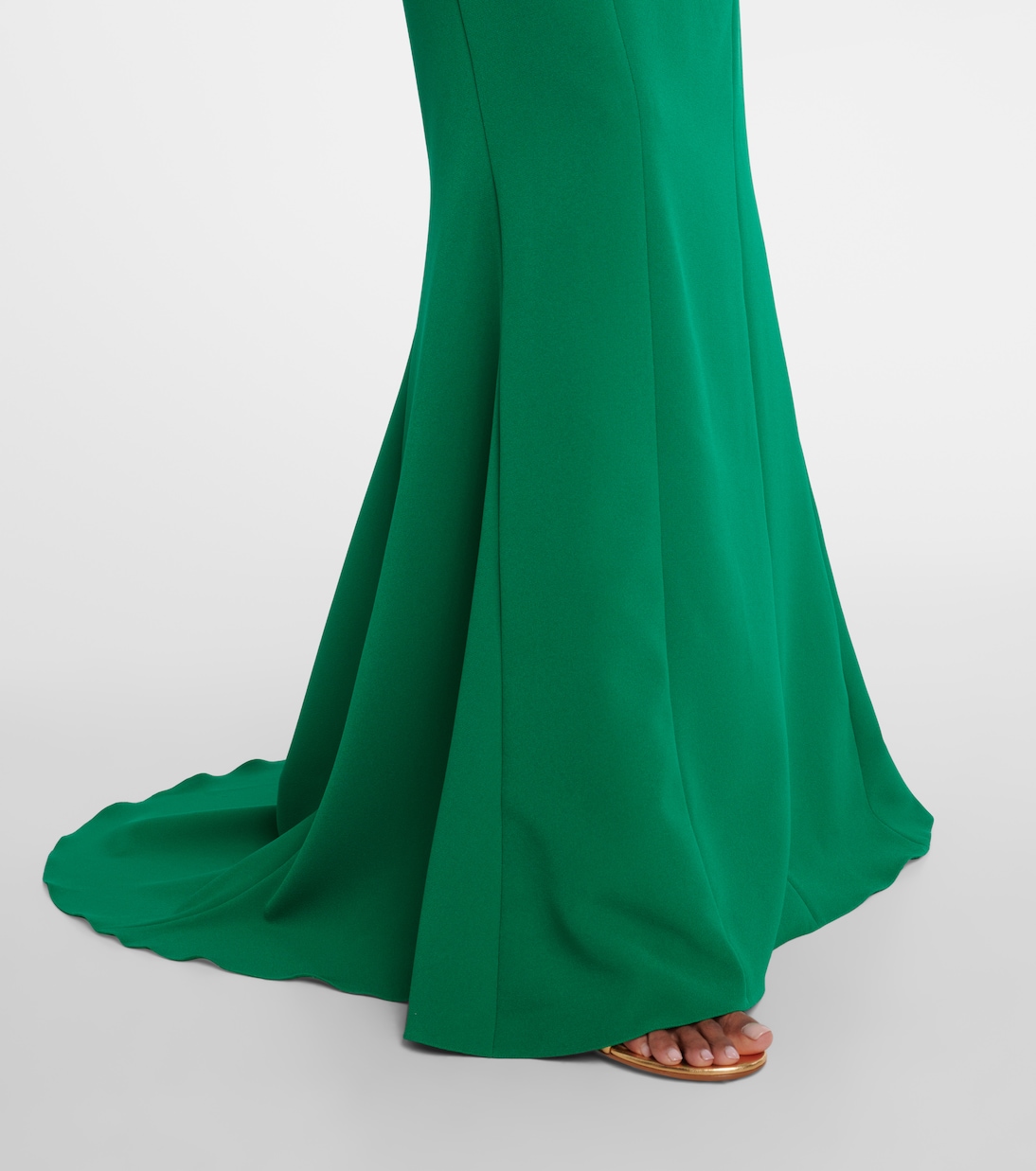 Robe Angelina aus Crêpe | Safiyaa