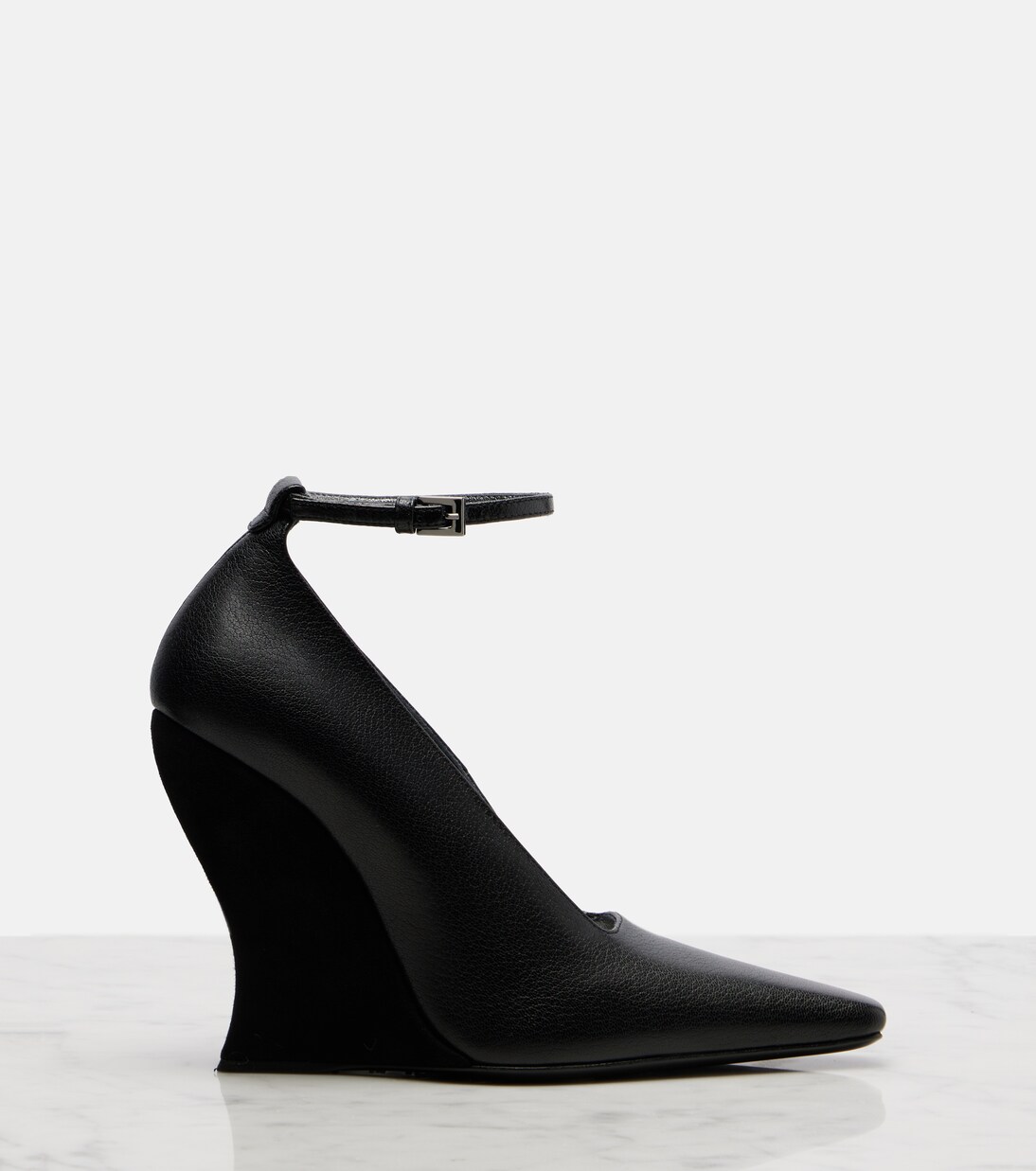 110 leather wedges | Alaïa