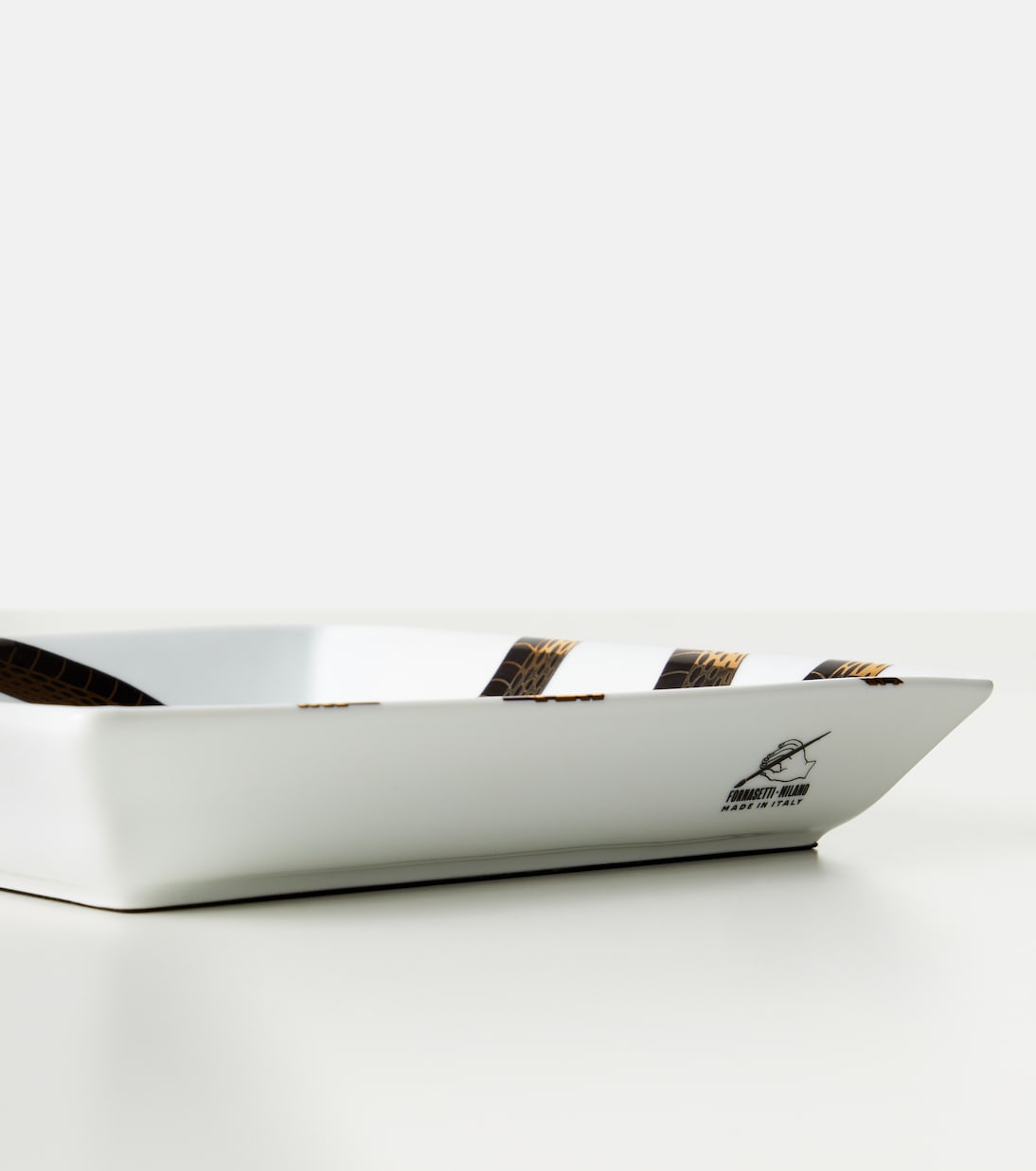 Porcelain decorative tray | Fornasetti