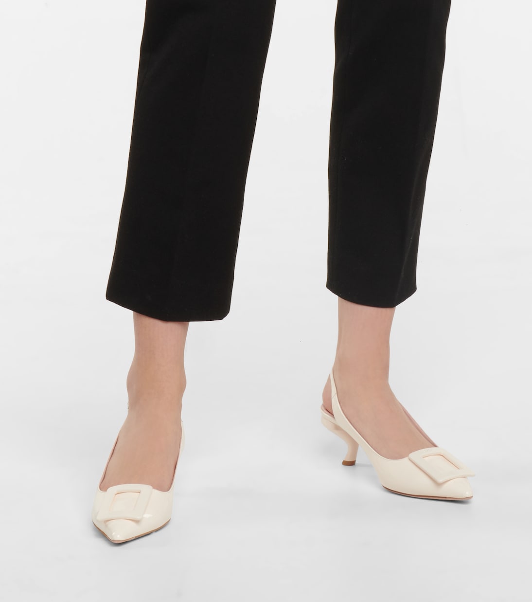 Slingback-Pumps Virgule aus Lackleder | Roger Vivier