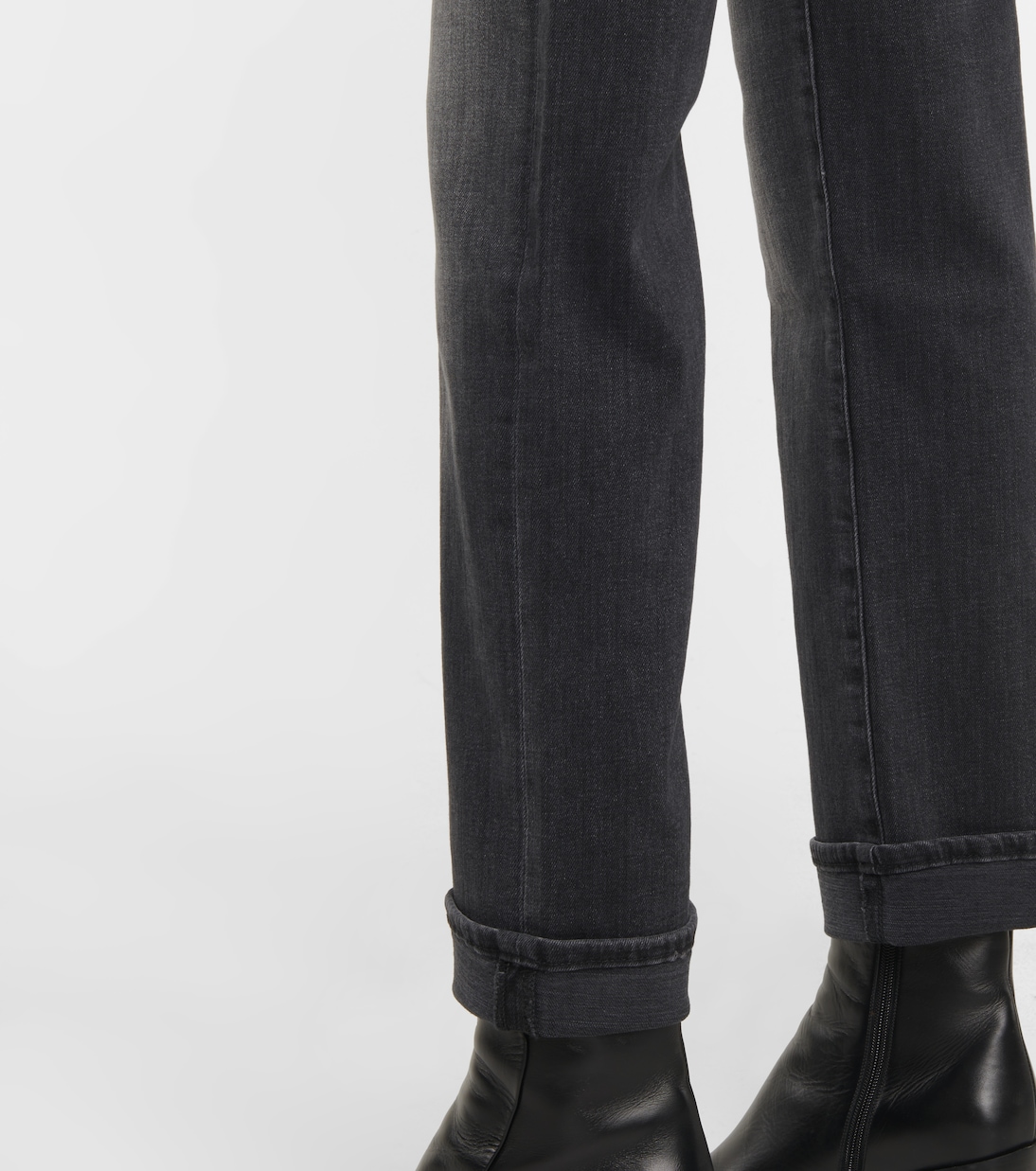 High-Rise Straight Jeans Alexxis | AG Jeans