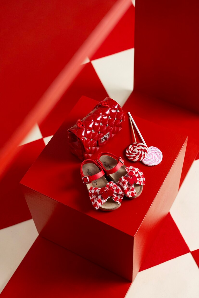 Appliquéd leather sandals | Monnalisa