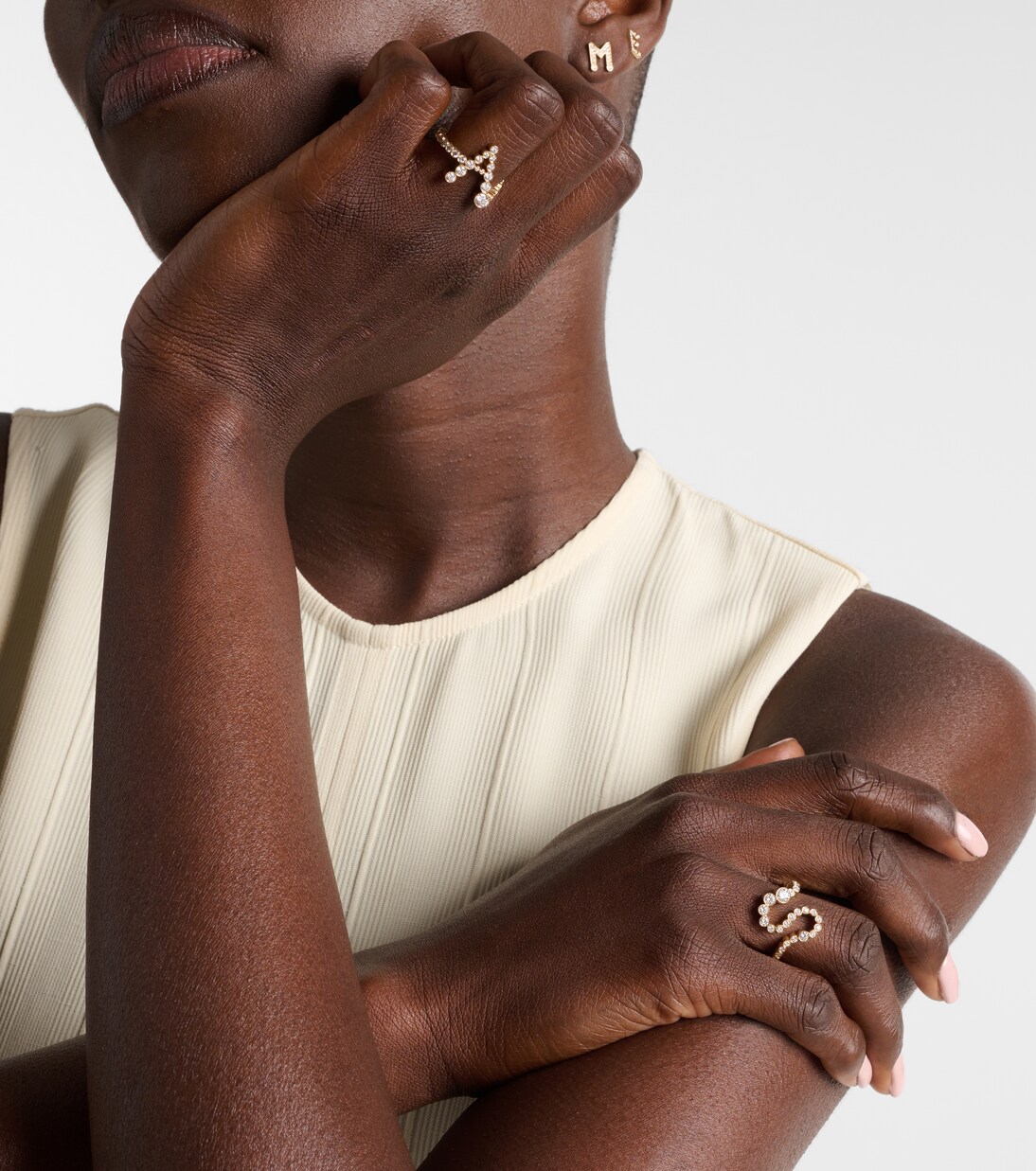 Initial Ensemble 18kt gold (750/1000) ring with diamonds | Sophie Bille Brahe
