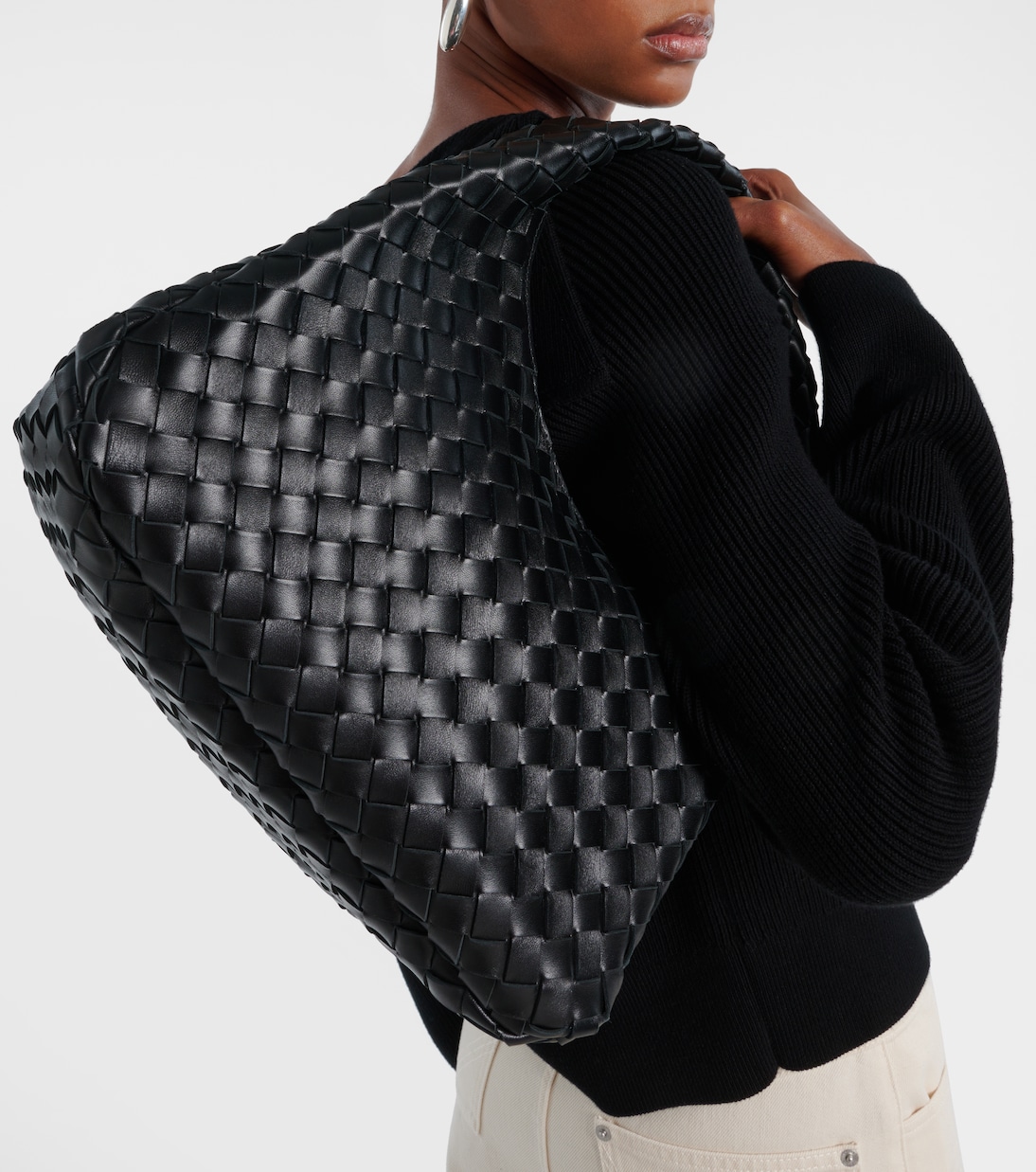 Campana Medium leather shoulder bag | Bottega Veneta