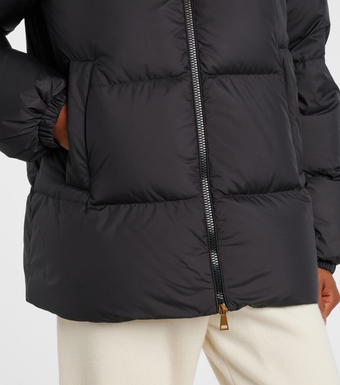 Esnaie fleece-trimmed down jacket | Moncler