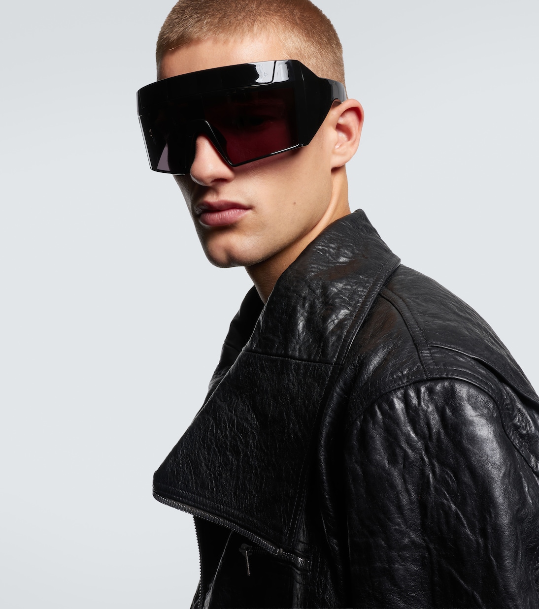 Picture 3 out of 5