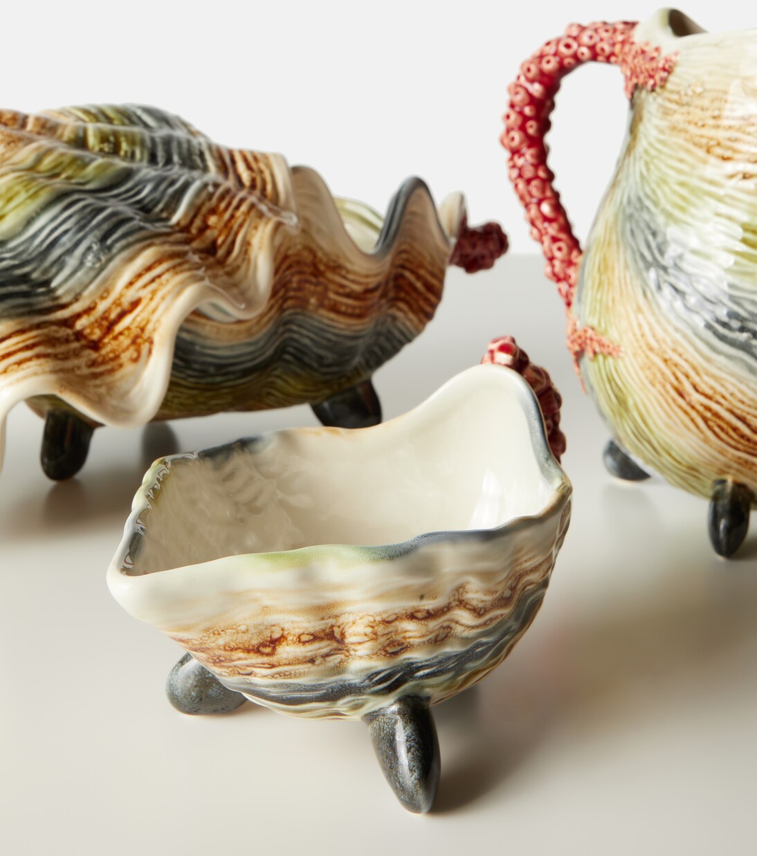 Oyster earthenware jug | Bordallo Pinheiro