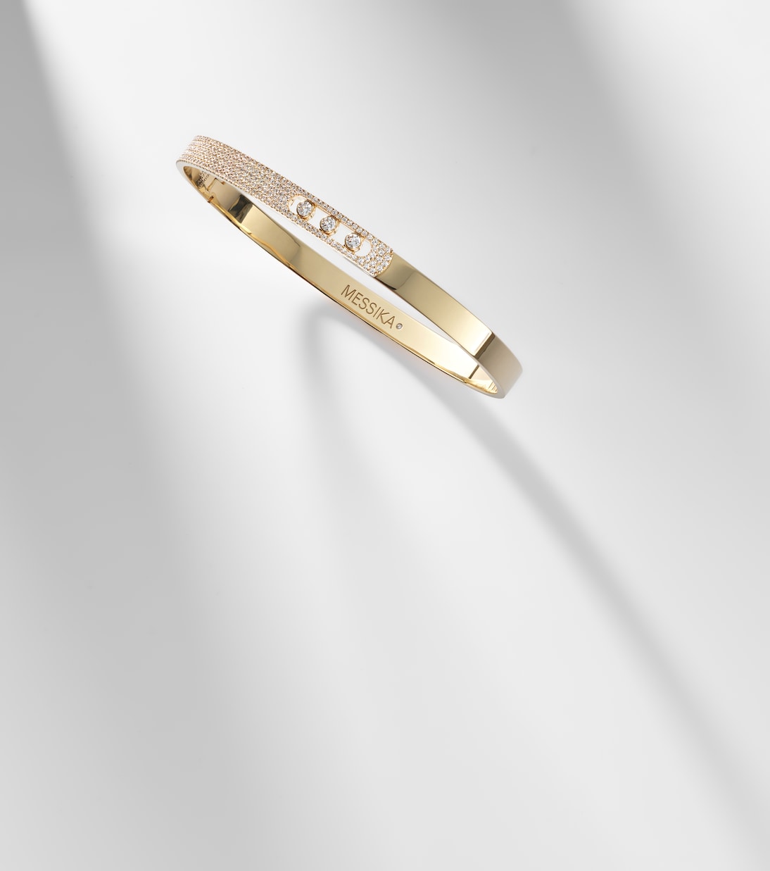 Pulsera Move Noa KM de oro de 18 ct con diamantes | Messika