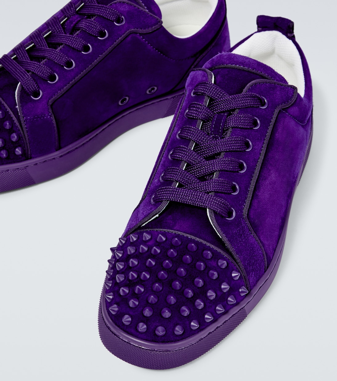 Sneakers Louis Junior Spikes aus Veloursleder | Christian Louboutin