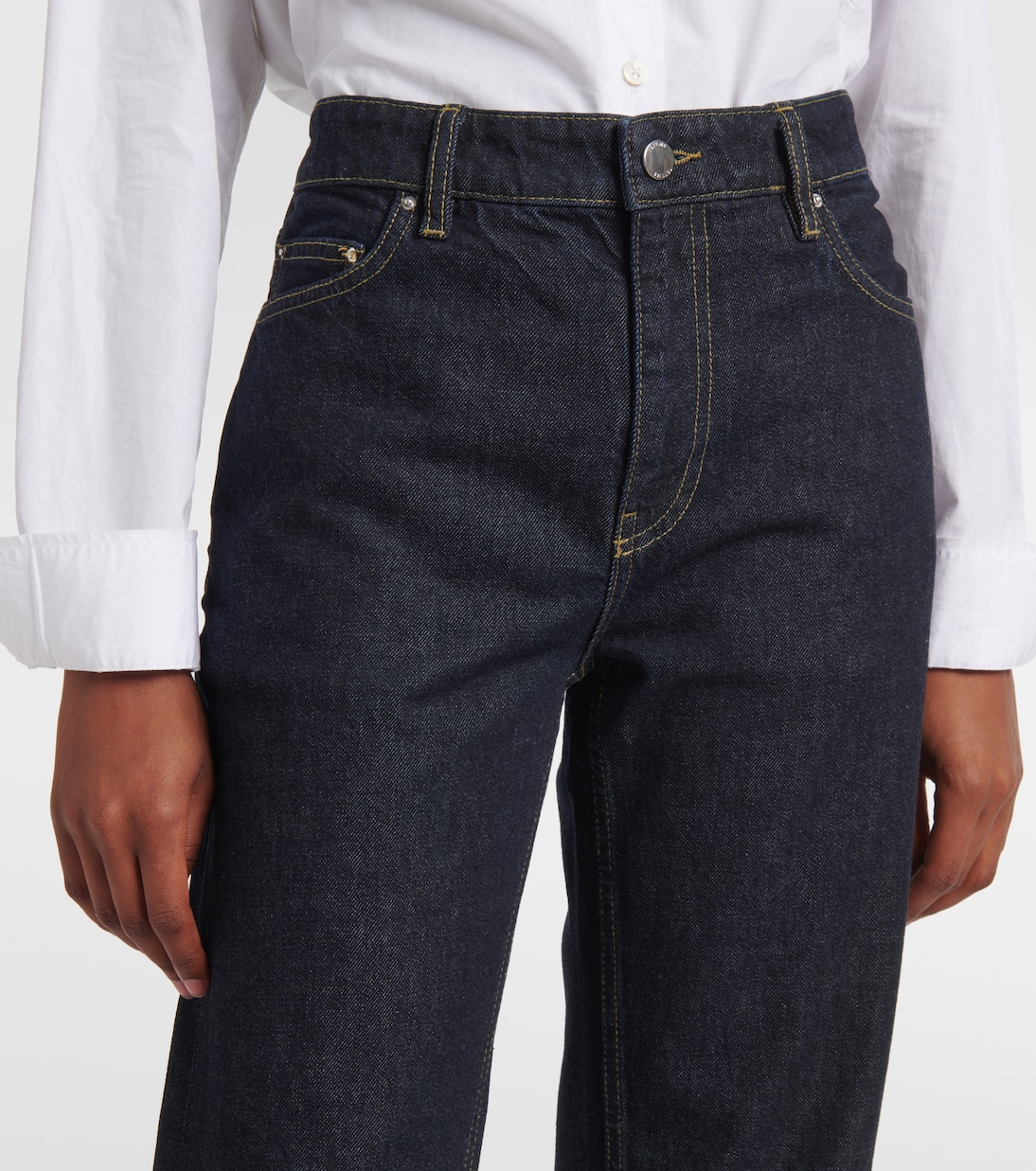 Jeans rectos de tiro bajo | Toteme