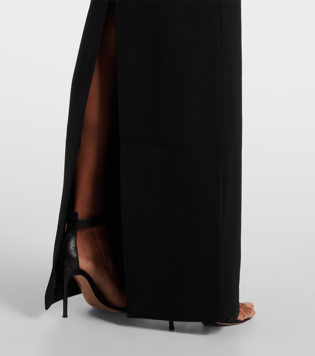 Robe Athena aus Crêpe | Rebecca Vallance