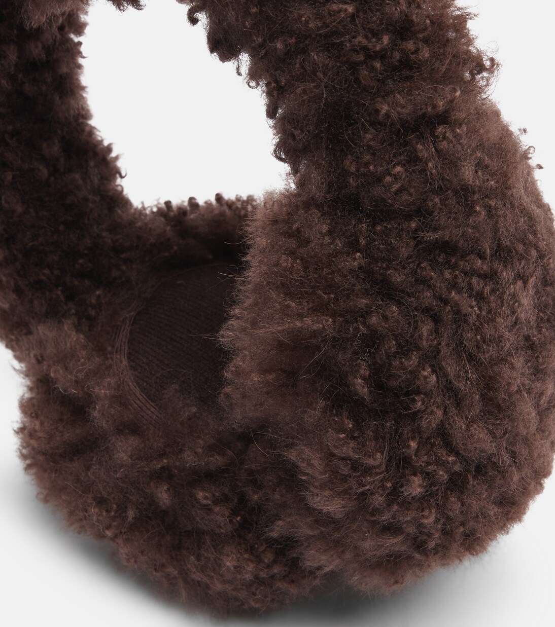 Paraorecchie in shearling | Yves Salomon