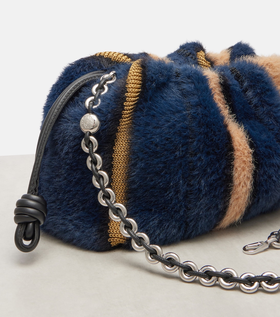 x Louis Wain clutch Flamenco Medium | Loewe