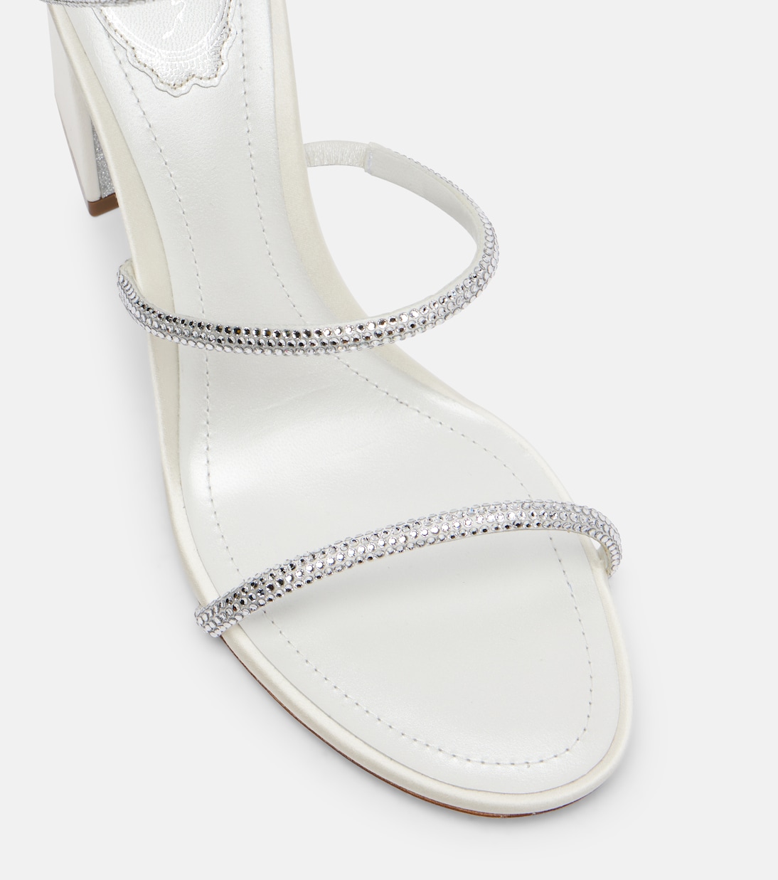 صندل من الساتان مع تزيين 80 | Rene Caovilla