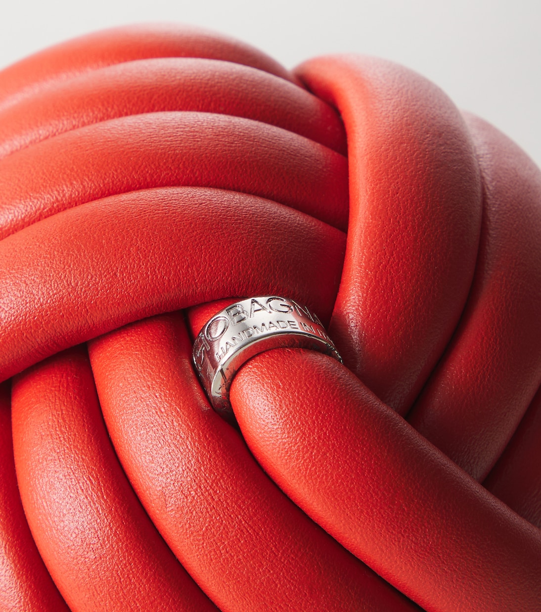 Nodo leather paperweight | Giobagnara