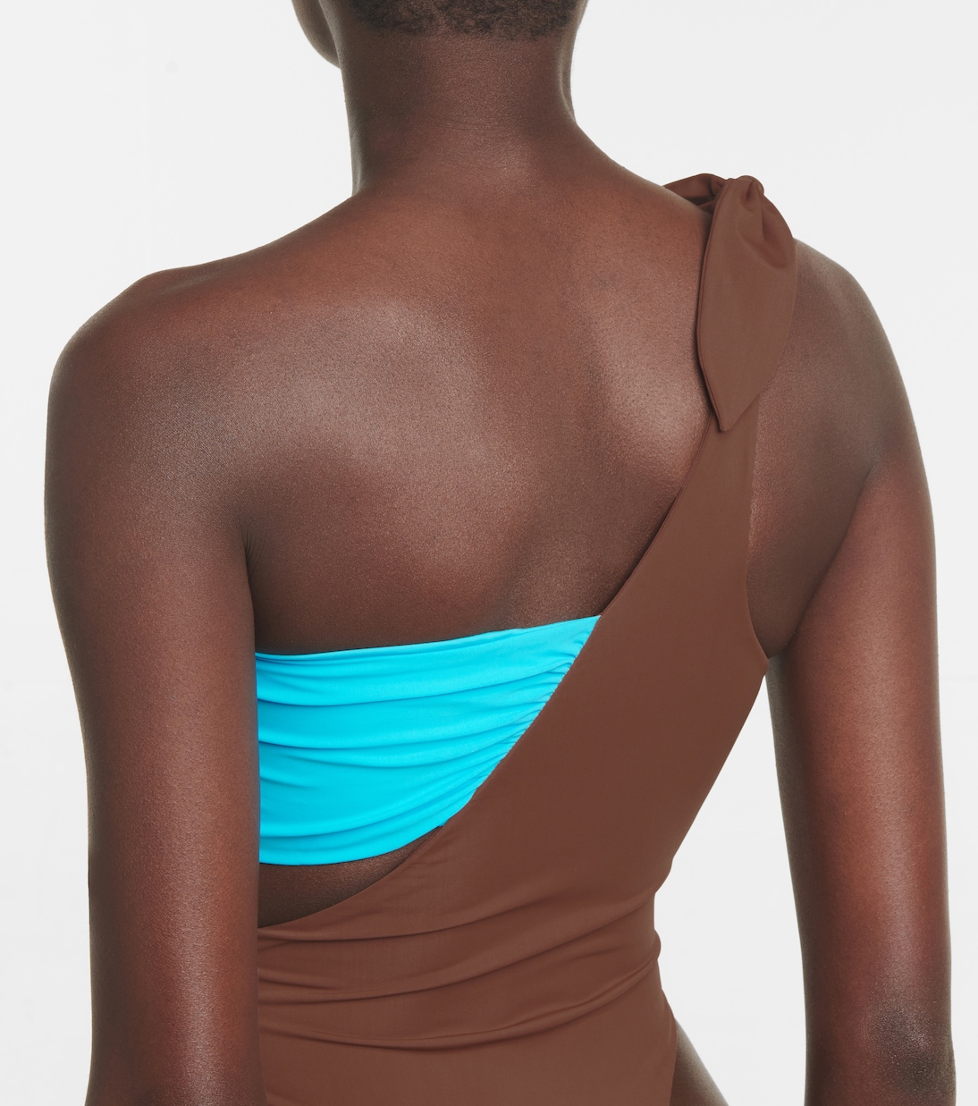 Badeanzug | Nensi Dojaka