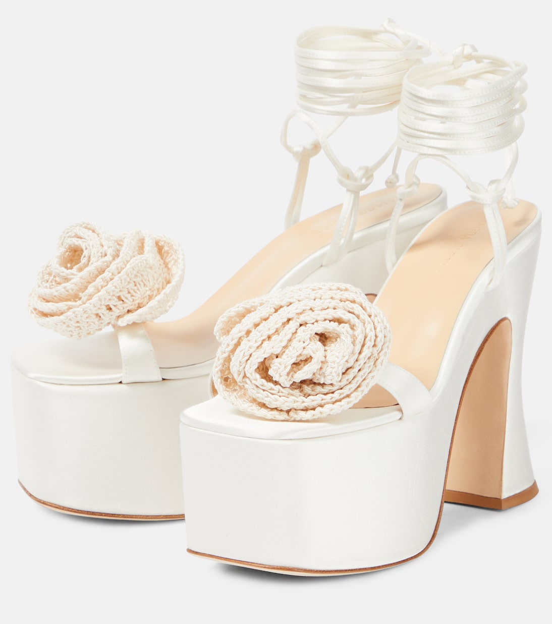 Verzierte Plateausandalen aus Satin | Magda Butrym