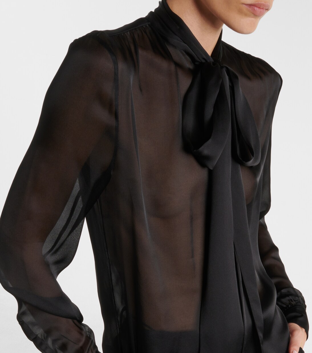 Blusa in seta con fiocco | Saint Laurent